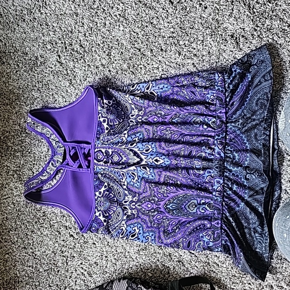 STUNNING ATHLETA PURPLE PAISLEY TIC TAC TOE RACERBACK TOP - Picture 8 of 9